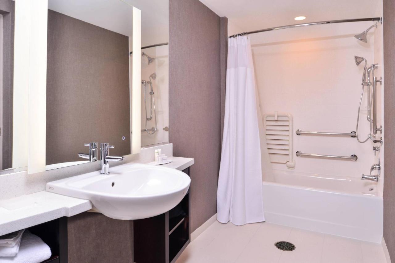 Springhill Suites By Marriott Greensboro Airport Zewnętrze zdjęcie
