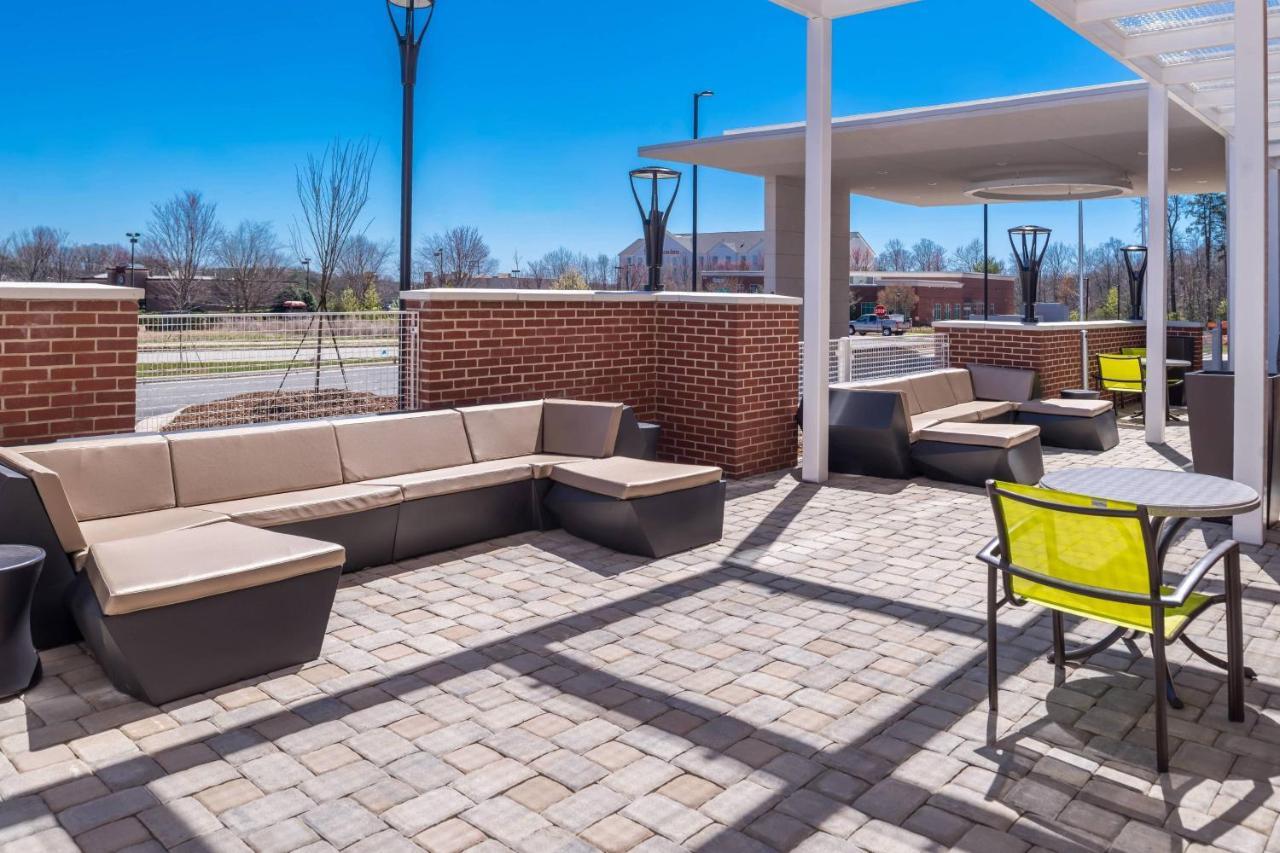 Springhill Suites By Marriott Greensboro Airport Zewnętrze zdjęcie